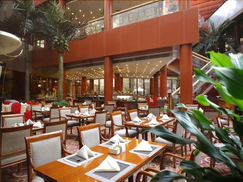 Capital Hotel Пекін Екстер'єр фото